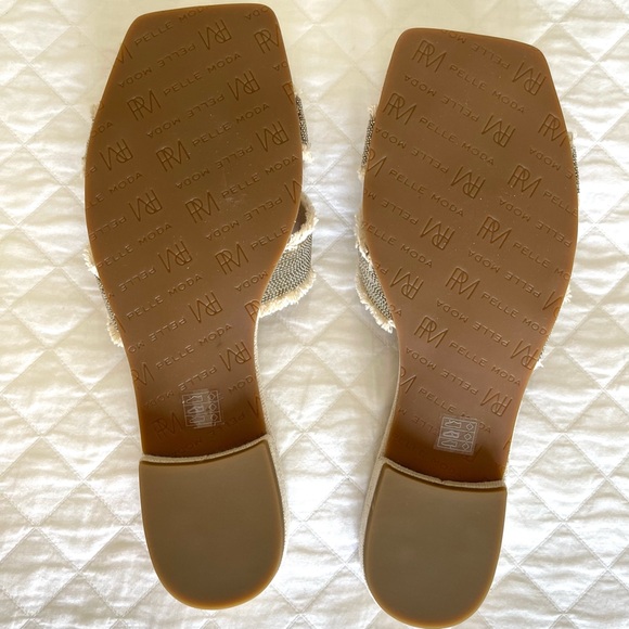 PELLE MODA Hailen Sandals Size 7 1/2 Chain bead fringe in Natural NEW! Shoes 7.5 - Picture 5 of 14